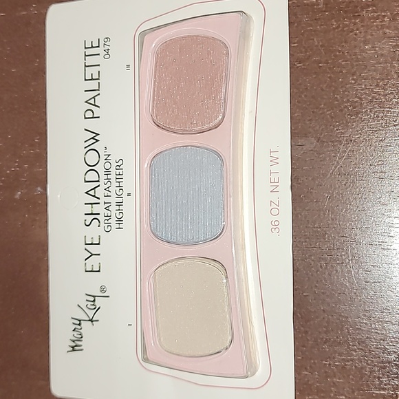 Mary Kay Other - Mary Kay Eye Shadow Palette Great Fashion Highlighters .36 oz. NIP Retired Stock